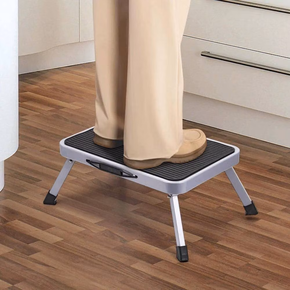 NESTLUNE Easy Reach Folding Step Ladder Stool in Grey – 3