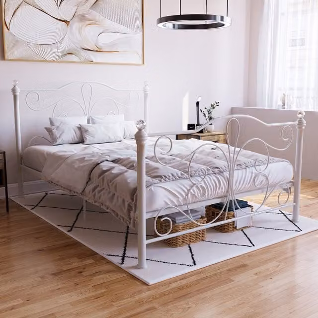 Vida Designs Chicago Metal Bed Frame, White, 140 x 200 cm