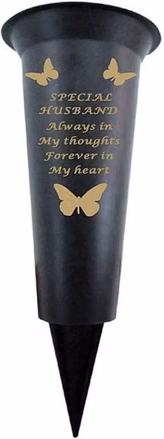 David Fischhoff Memorial Grave Spiked Flower Vase in Black Plastic – 3
