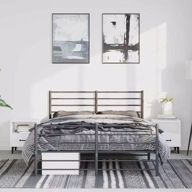 Berkfield Home Metal Bed Frame with Headboard and Footboard in Black, 135 x 190 cm Double