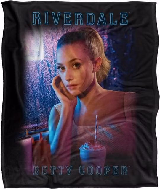 Warner Brothers Riverdale Silky Touch Super Soft Throw Blanket in White, W: 152 cm, D: 127 cm