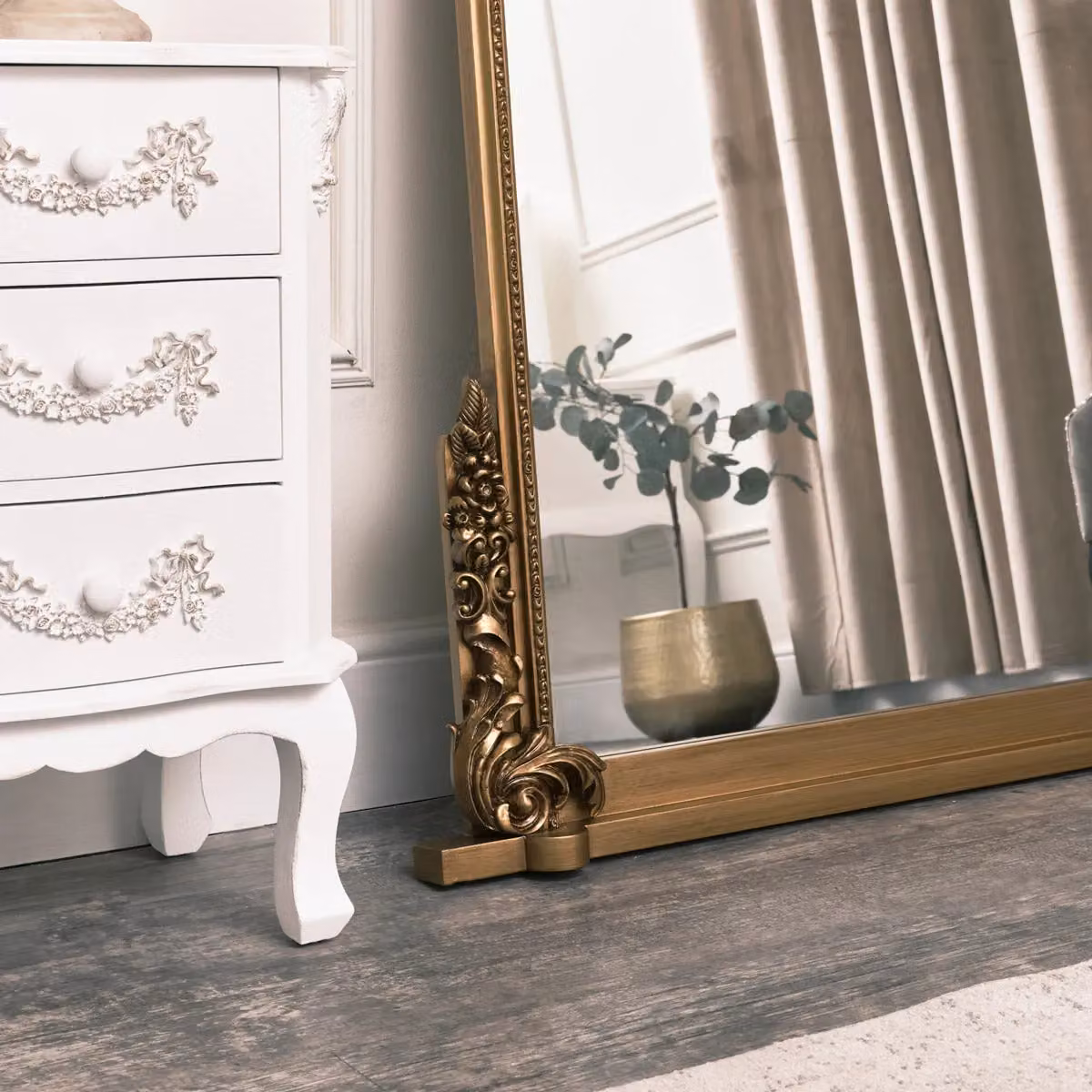 Melody Maison Extra Large Arch Ornate Overmantle Mirror in Antique Gold, W: 152 cm x H: 128 cm – 3