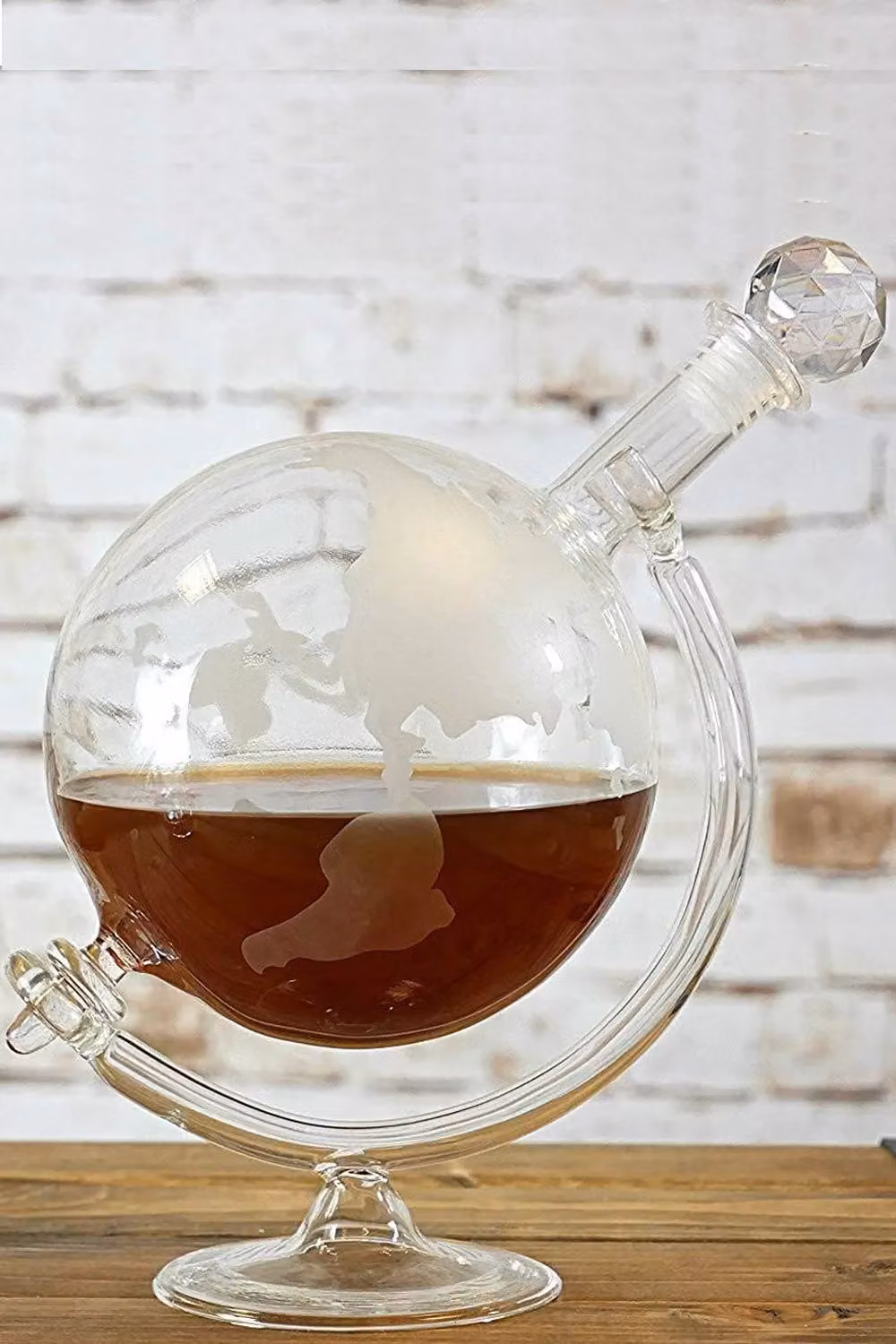 Final Touch Bar Originale Globe Decanter, 750ml, Silver and Transparent – 3