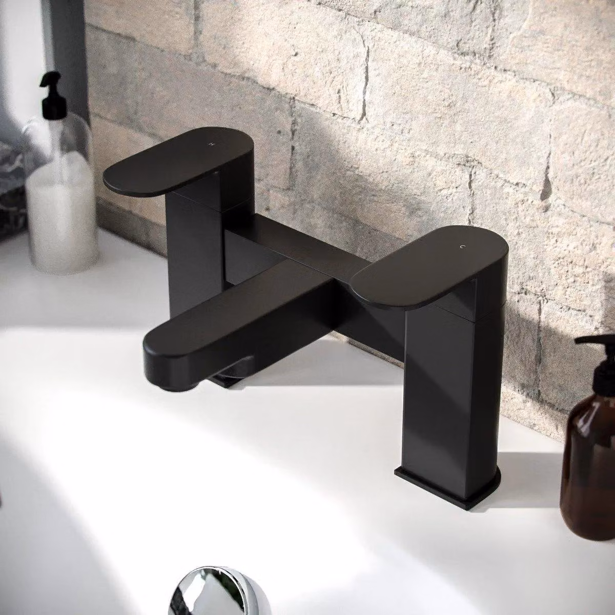 Nes Home Kevon Matte Black Single Lever Mono Basin Mixer, Bath Filler and Pop Up Waste Set – 2