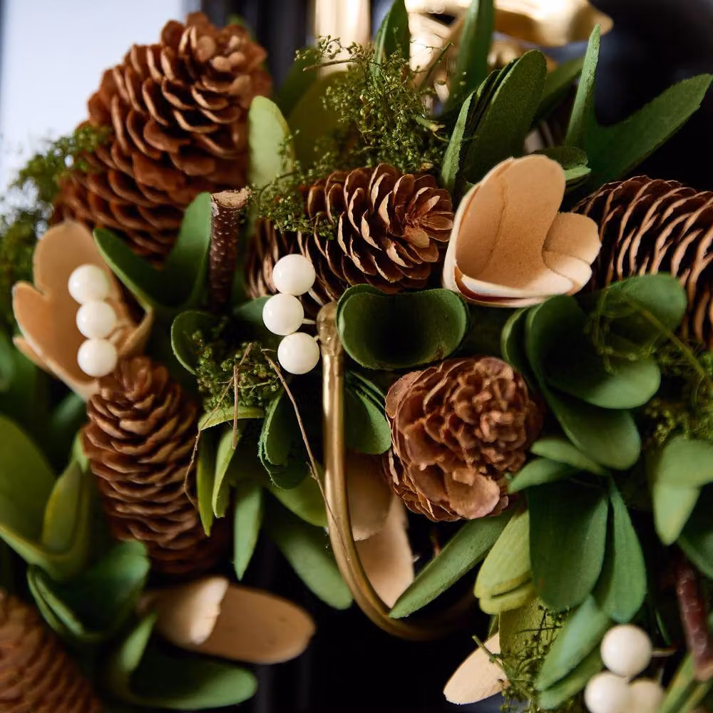Dibor Green and White Christmas Wreath with Leaves, Diameter: 35 cm – 4