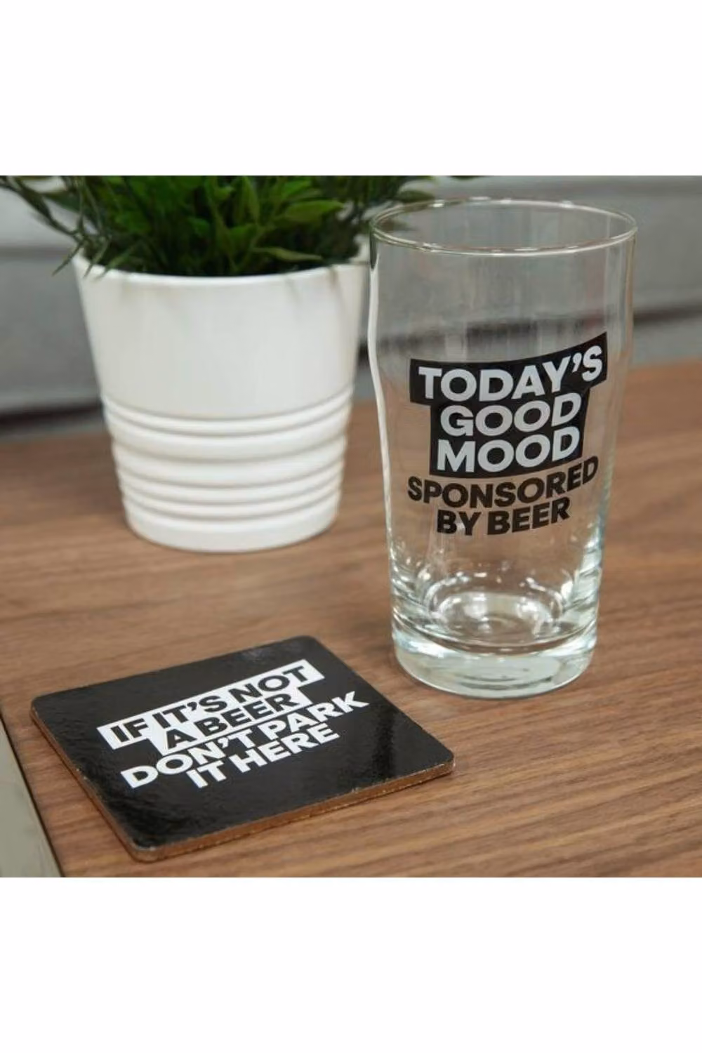 KDMD Beer Glass and Coaster Set in Black and White – 2
