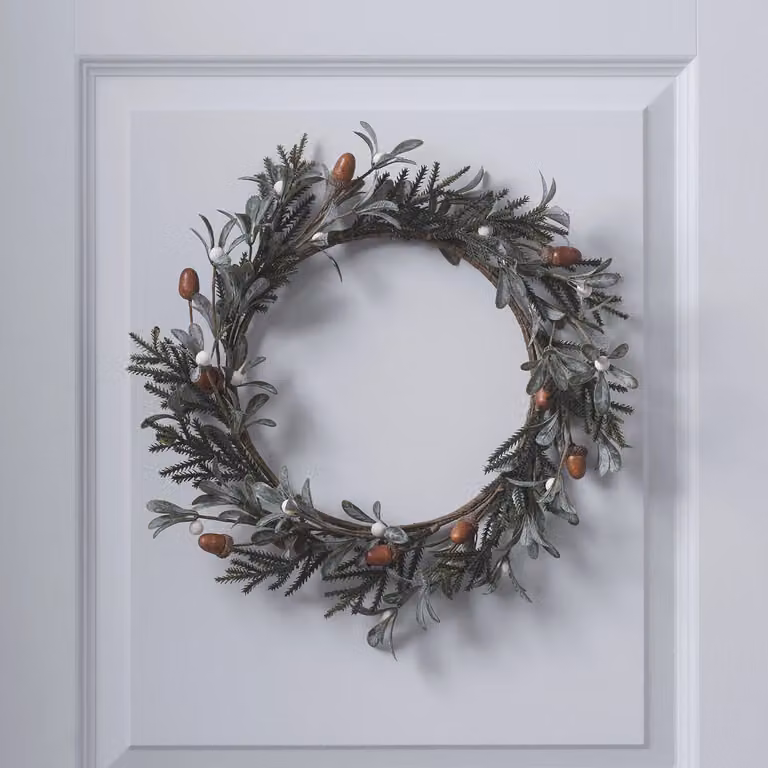 Lights4fun Classic Acorn and Winter Foliage Wreath with Eucalyptus and White Berries, Diameter: 40 cm, Green and White