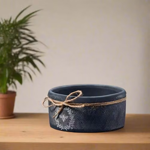 Gift Company Black and Multicolour Bee Motif Ceramic Plant Pot – 2