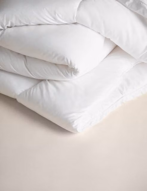 M&S White 13.5 Tog Climate Regulating Winter Duvet with Hollow Microfibre Filling