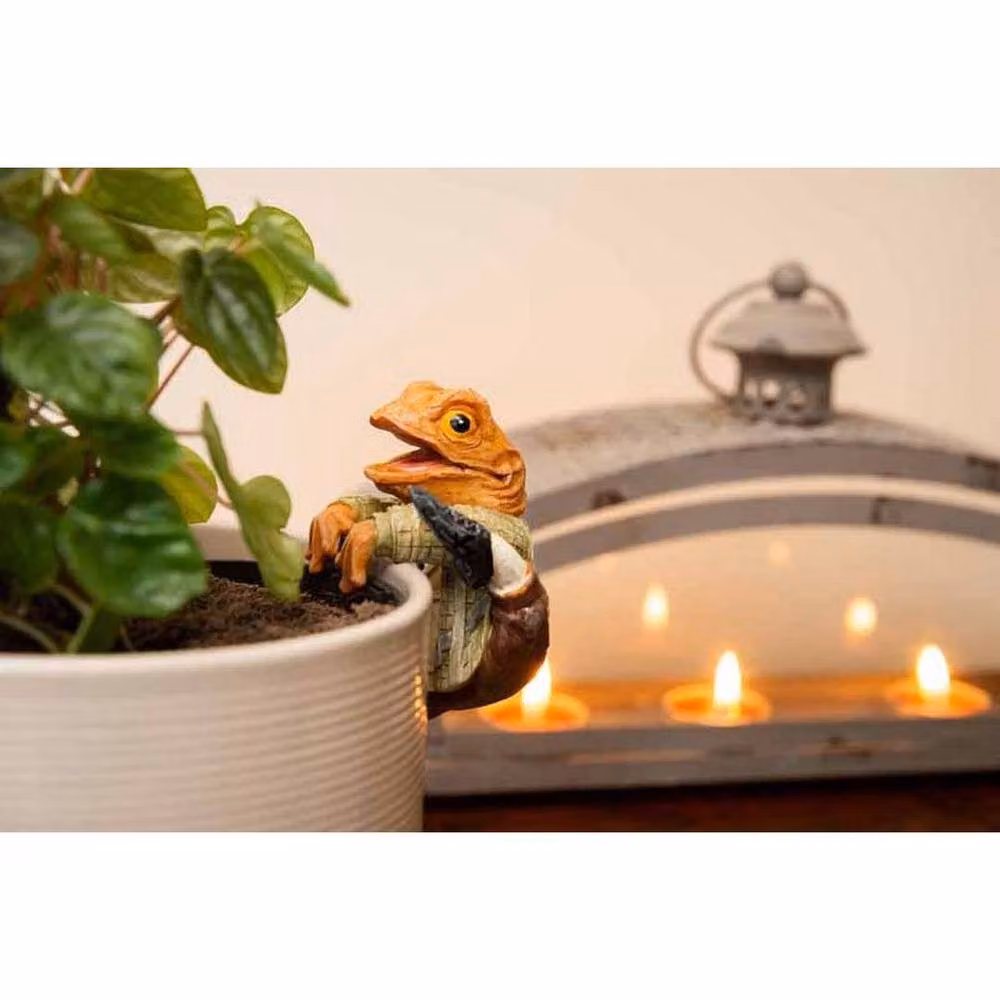 Jardinopia Mr Toad In His Suit Hanging Ornament in Orange and Multicolour – 3
