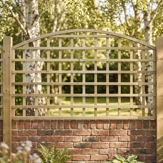 Premier Garden Supplies Brown Wooden Arch Top Trellis Panel for Climbers and Ornamental Gardens