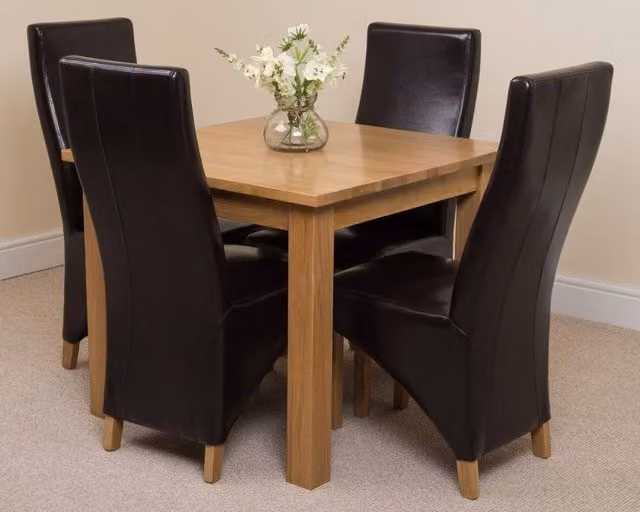 Thats Furniture Oslo Oak Small Square Dining Table and 4 Lola Brown Leather Chairs W/D/H: 90 x 90 x 75 cm