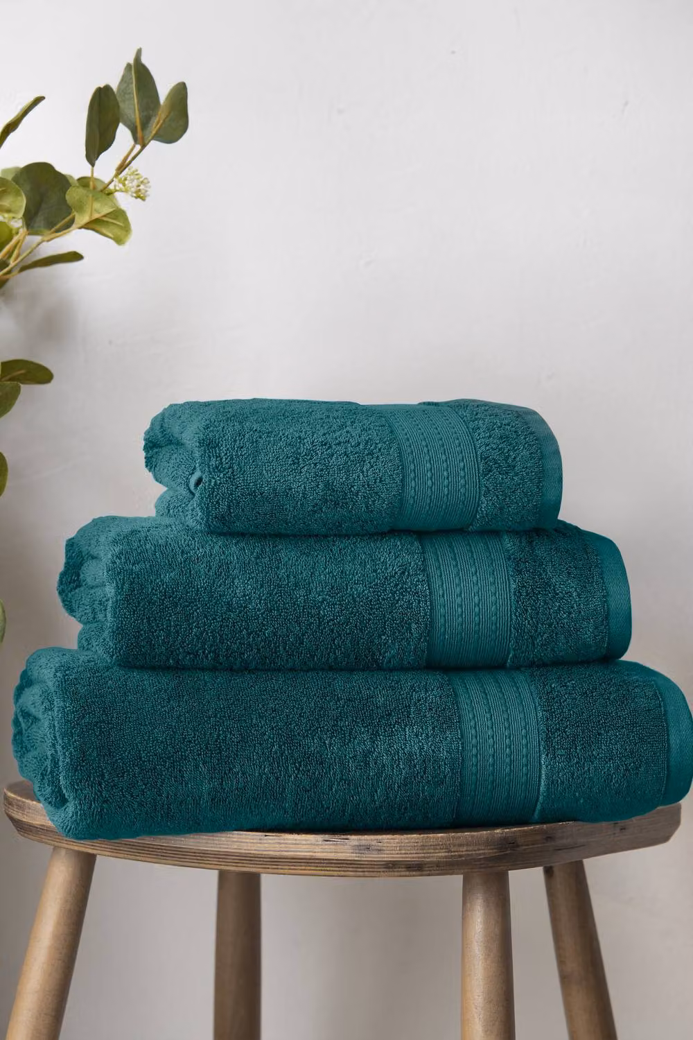 Bianca Supima Cotton Bath Towel in Petrol Blue, W/D/H: 70 x 127 cm – 3