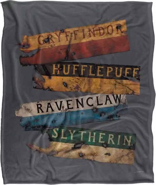 Harry Potter Burnt Banners Silky Touch Super Soft Throw Blanket, White, W/D: 152 x 127 cm – 1