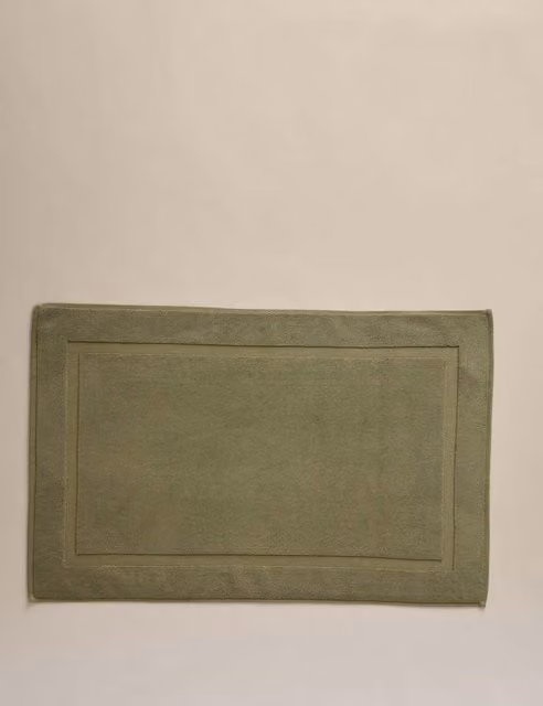M&S Luxury Egyptian Cotton Fern Bath Mat in Green