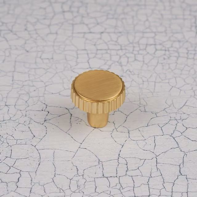 Handle & Home Ribbed Detailing Handles and Coordinating Knobs in Brushed Brass Gold Zinc