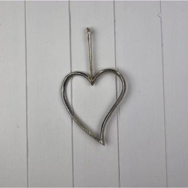 KDMD Silver Festive Metal Heart Pendant