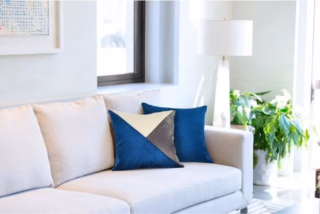 NewEdgeBlinds Modern Square Velvet Cushion Cover in Blue