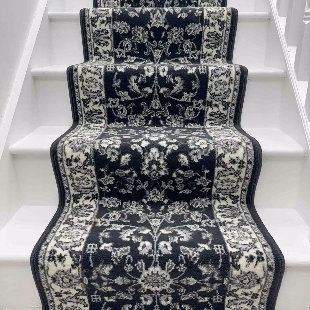 runrug Traditional Stair Runner Carpet in Dark Grey, W: 70 cm, L: 660 cm – 3