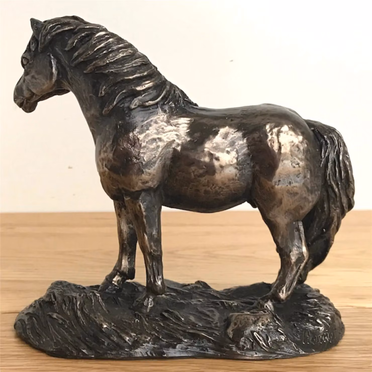 Animal Crackers Shetland Pony Figurine in Solid Cold Cast Bronze, H 12.5 cm x W 12 cm x D 6 cm – 3