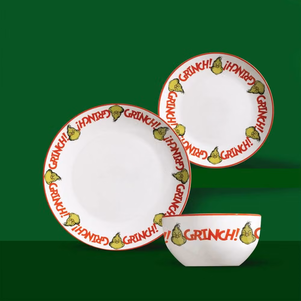 The Grinch 12-Piece Porcelain Dinnerware Set in White and Green – 2