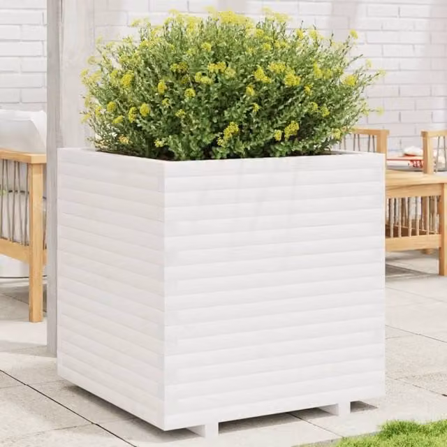 Berkfield Home White Solid Wood Pine Garden Planter Tub W: 70 cm, D: 70 cm, H: 72.5 cm