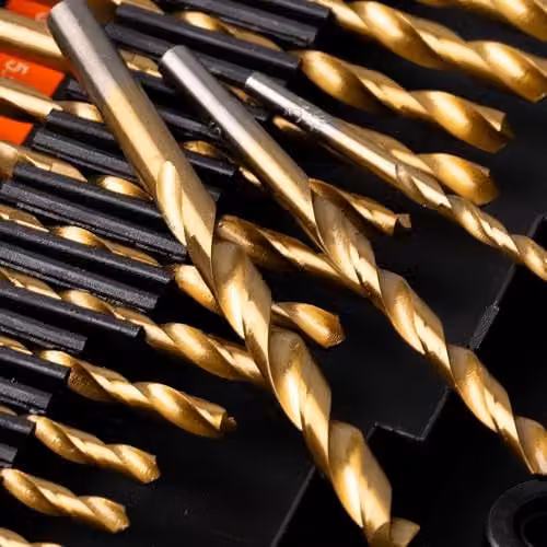 VonHaus 246pc Combination Drill Bit and Screwdriver Bit Set with HSS Titanium Twist, Masonry, Wood and Stainless Steel Bits in a Storage Case – 7