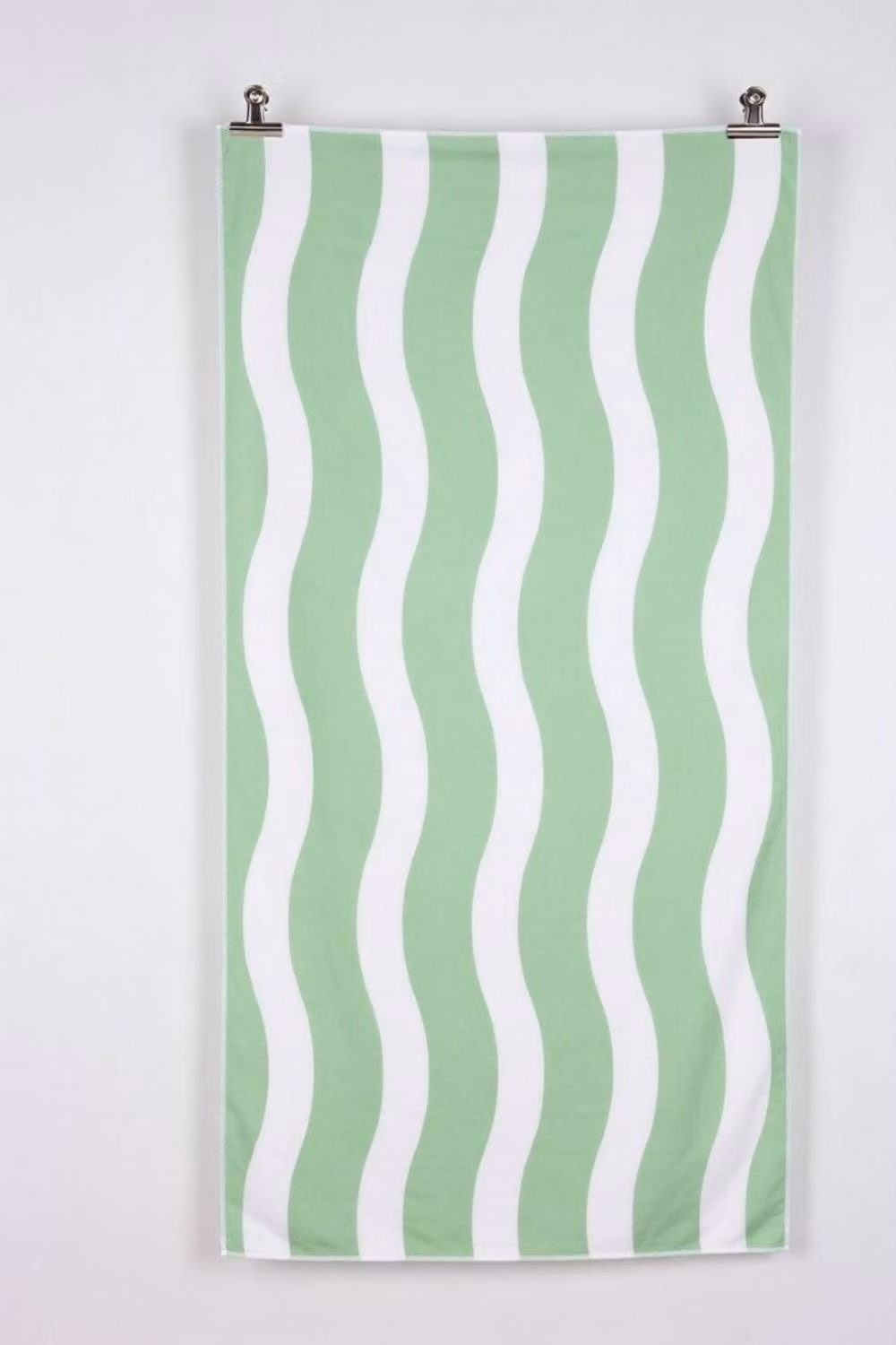 Dyzi Wavy Stripe Cotton Beach Towel in Green, W/H: 70 x 152 cm – 2