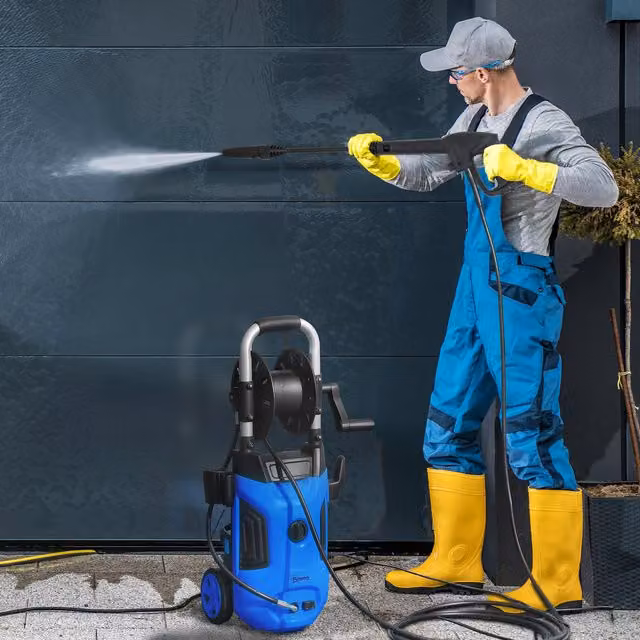 Outsunny 1800W 150 Bar Pressure Washer with Nozzle, Blue