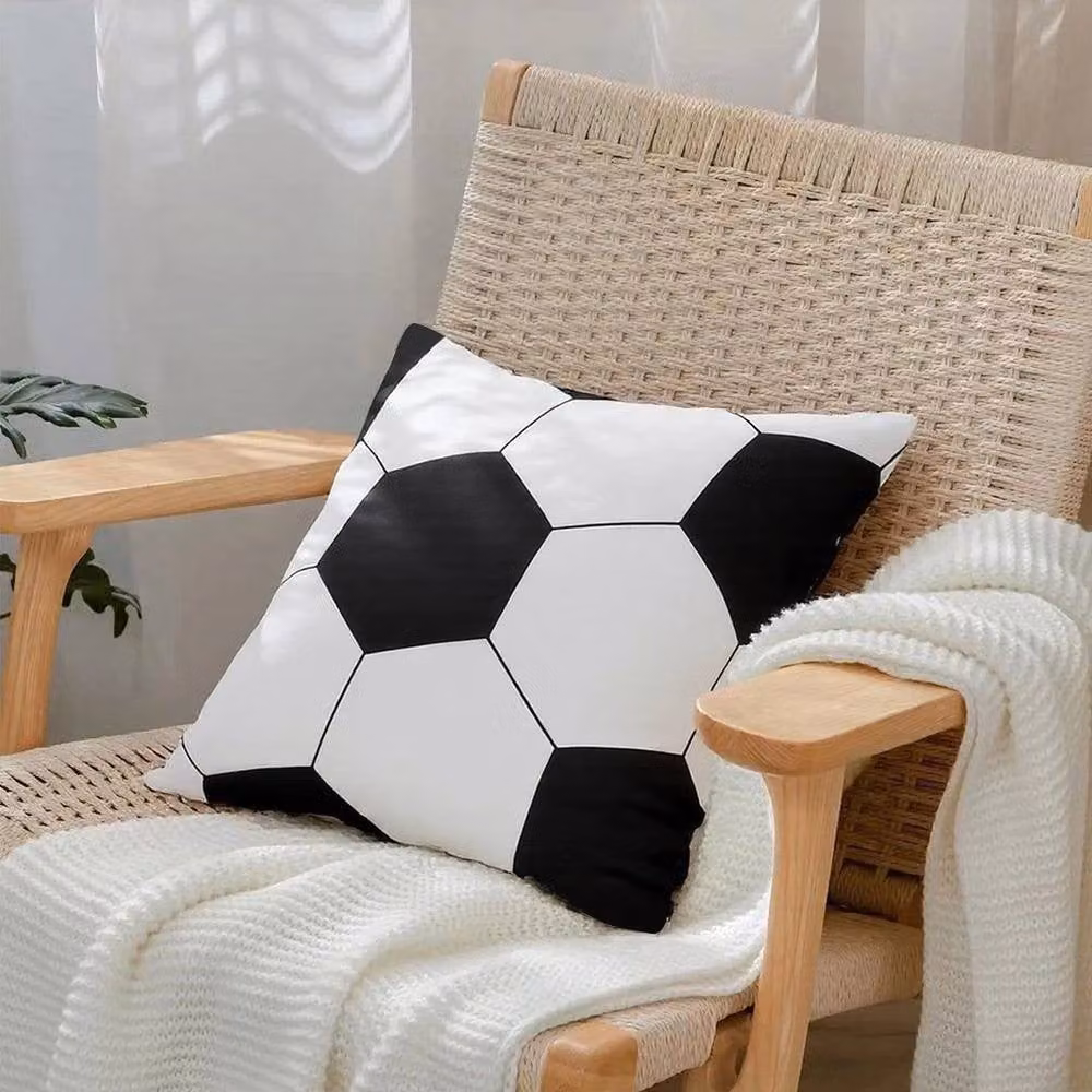 NESTLUNE 2-Piece Football Cushion Covers in White Polyester, W/H: 120 x 90 cm – 3