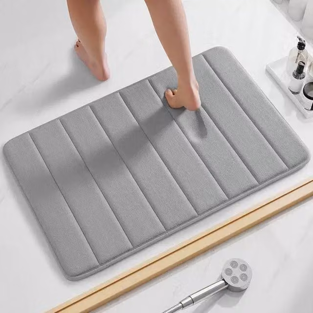 Kelvenix Set of 3 Grey Memory Foam Non-Slip Bath Mats – 1