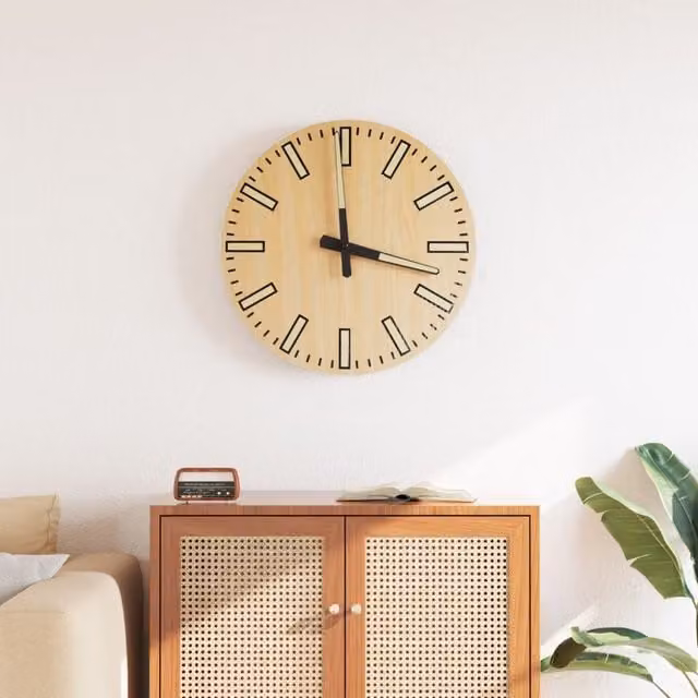 Berkfield Home Round Analog Wall Clock in Yellow and Beige with Luminous Scales and Silent Quartz Movement, Diameter: 30 cm