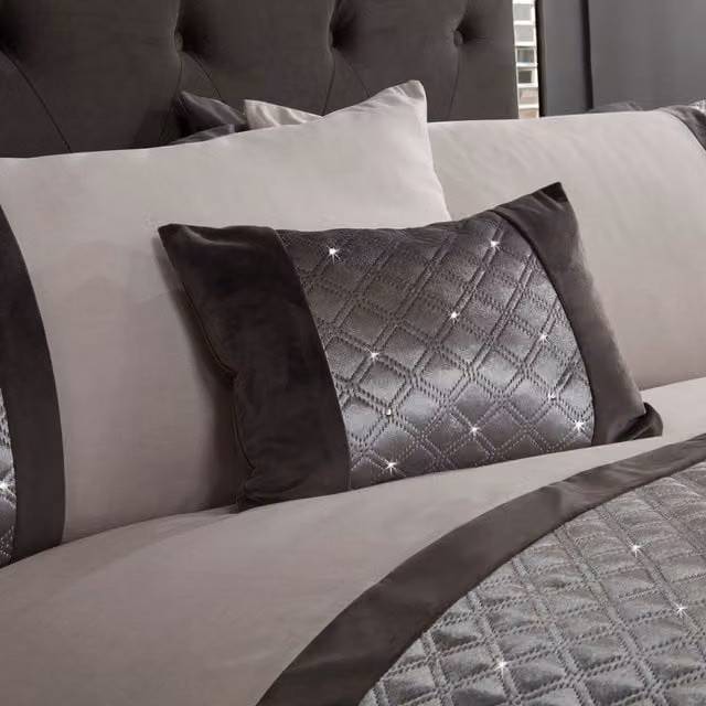 Rapport Home Hollywood Boudoir Plush Rectangular Bed in Silver and Grey