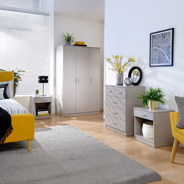 GFW Panama 4 Piece Modern Wooden Bedroom Furniture Set in Light Grey and White – 1