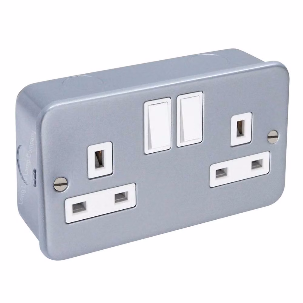 SPETLEK Grey Metal Clad Industrial Double Socket, 13 Amp, 3x UK Plug, W: 520 mm – 2
