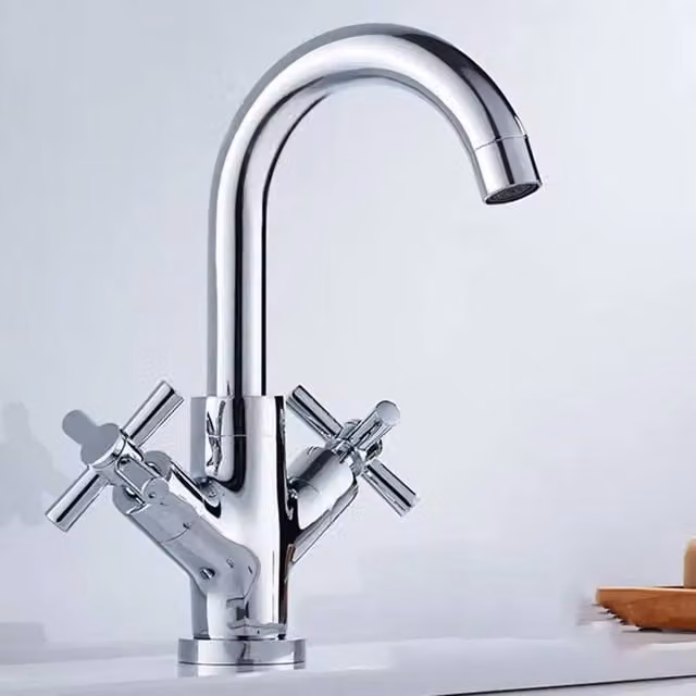 Kelvenix Kitchen Sink Mixer Tap with Swivel Spout and Dual Lever in Silver Chrome