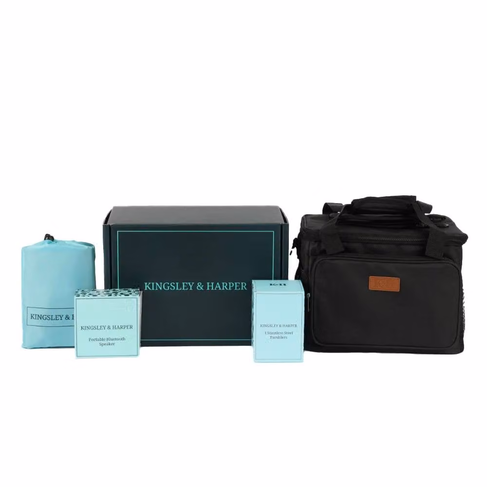 Kingsley & Harper Socialite Picnic and Outdoor Entertaining Set with Speaker, Tumblers and Cool Bag in Black – 2