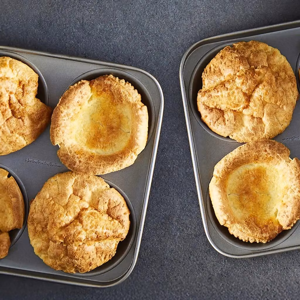 Morphy Richards Grey Non-Stick Carbon Steel Muffin Tray, W/D/H: 29.5 x 23.0 x 2.75 cm – 6