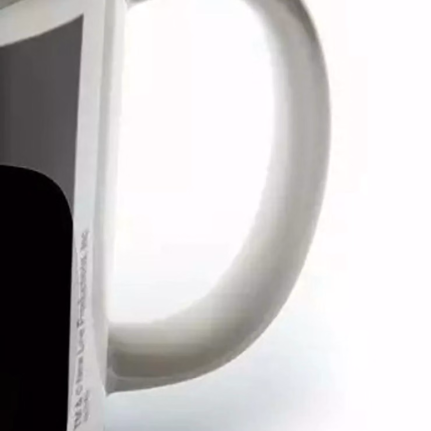 Warner Bros Face Off Ceramic Mug in White – 2