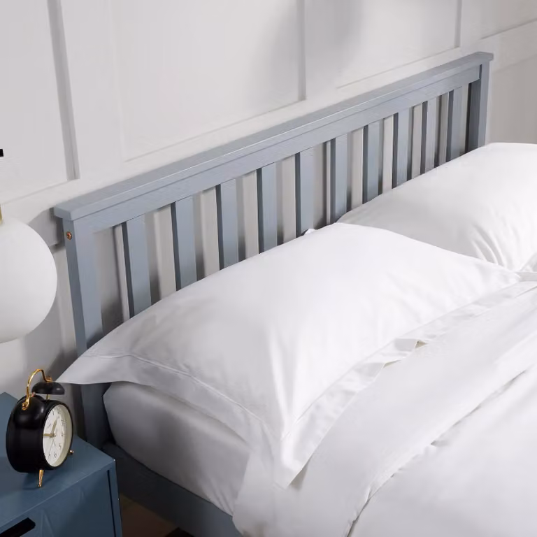 Home Source Florida Solid Pine Single Bed Frame with Slatted Base in Grey, W/D/H: 140 x 200 cm