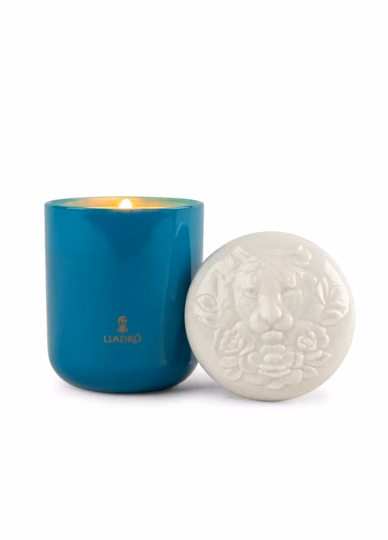 Lladró Tiger Moonlight Porcelain Candle in White and Blue