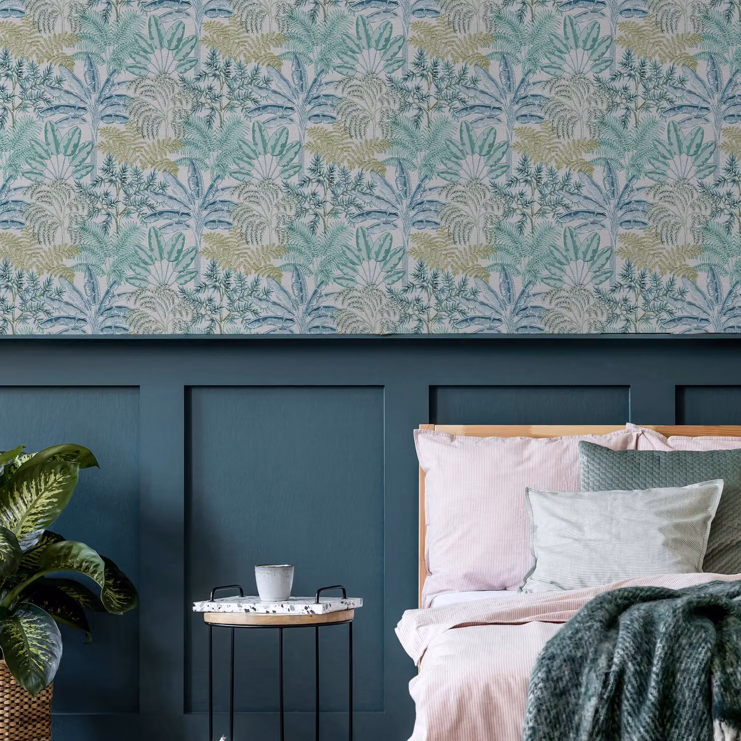 Superfresco Easy Intrigue Aqua Botanical Floral Wallpaper in Blue and Green, Width: 52 cm – 2