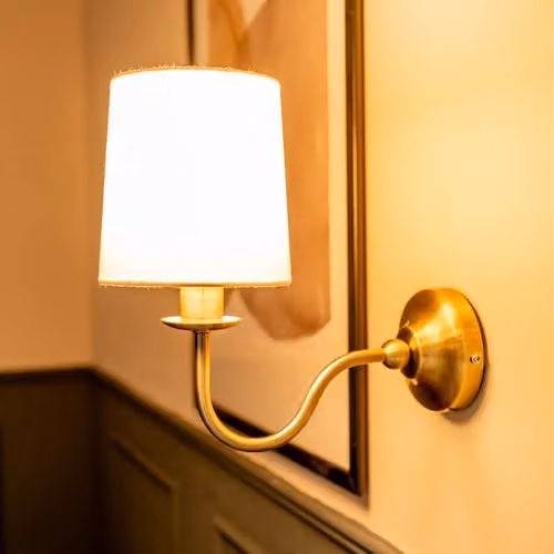 ValueLights Antique Brass Wall Light Fitting with White Fabric Lampshade and LED Bulb – 3