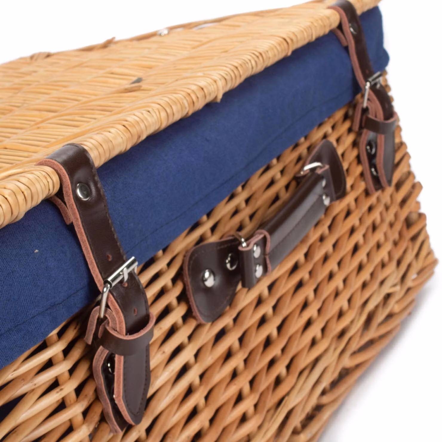 Red Hamper Wicker Picnic Basket with Blue Cotton Lining and Lid, W/D/H: 56 x 37 x 26 cm – 3