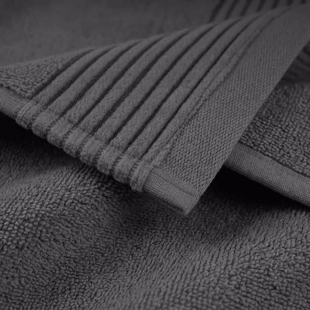 Bedable Plush Zero-Twist Cotton Towel Set in Dark Grey – 2