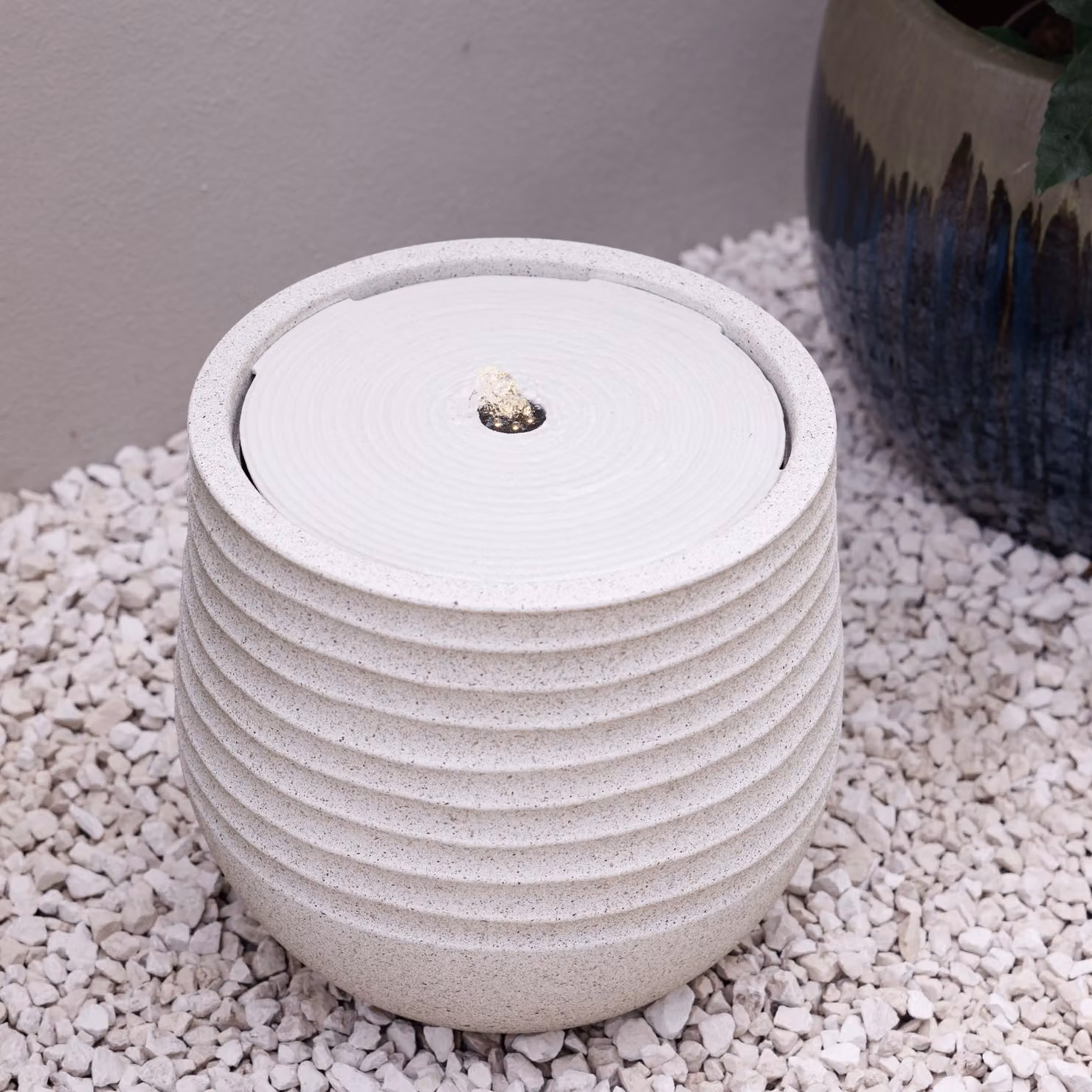 Primrose Clyde Ridged Garden Water Feature with LED Lights, White, H 40 cm x W 40 cm x D 40 cm – 2