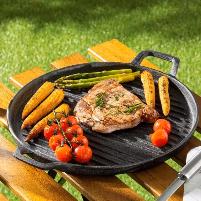 Homiu Uncoated Cast Iron Round Griddle Plate in Grey and Black