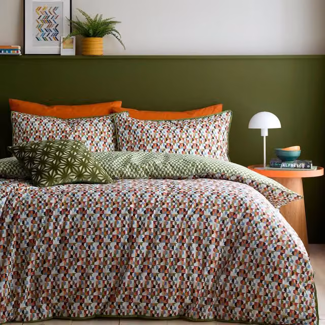 Appletree Star Geo 100% Cotton Duvet Cover and Pillowcase Set, Multicolour Green, 200 x 200 cm – 1