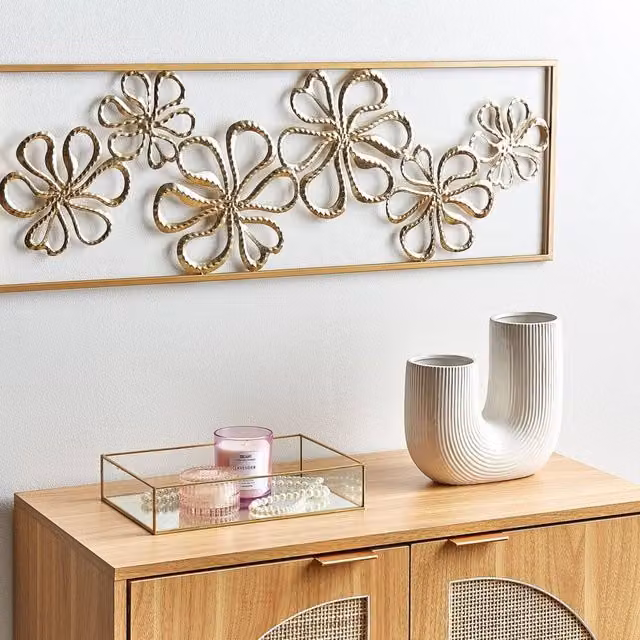 Wyld and Coco Gold Metal Floral Wall Decor, W 90 cm x H 31 cm