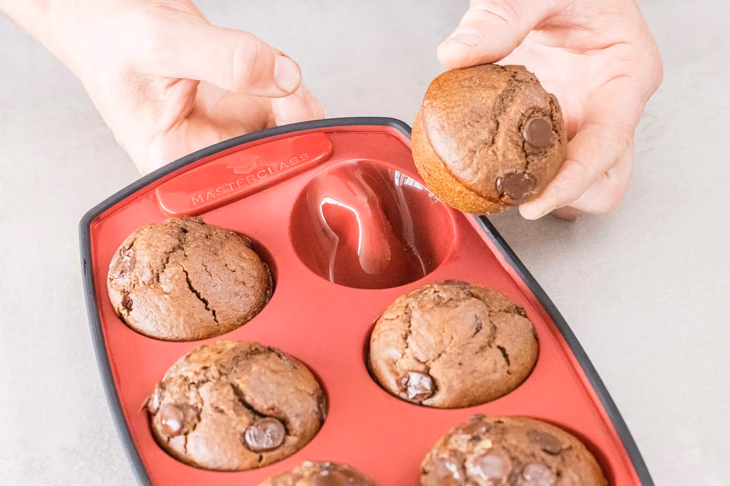 MasterClass Silicone 6-Hole Muffin Tray, Red and Black, W: 30 cm x D: 18 cm – 3